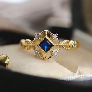 S925 Sterling Silver 14k Gold Plated Royal Blue Diamond Shape Cubic Zirc Ring